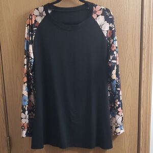 SHEIN Black Top with Floral Sleeves